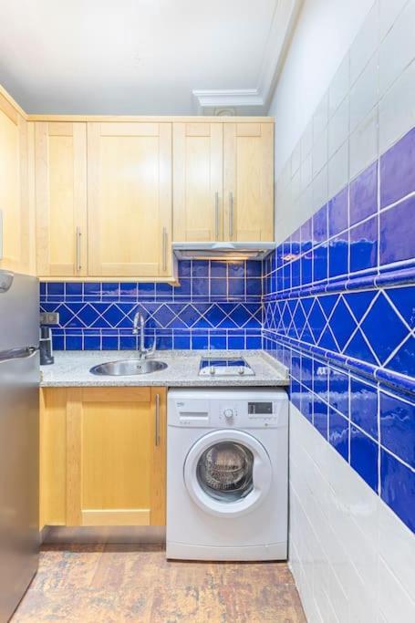Apartamento En Madrid Centro エクステリア 写真